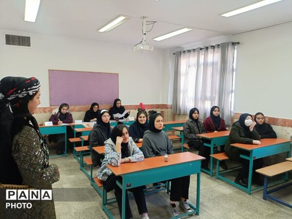 معلم‌های نمونه؛ معماران آینده و الهام‌بخش نسل‌ها