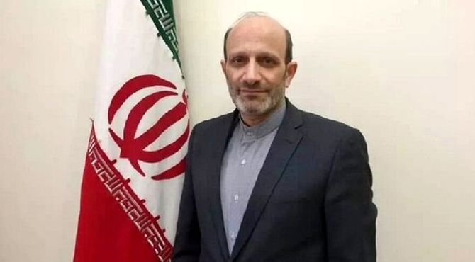 دیپلمات ایرانی: قاطعانه از حقوق هسته‌ای خود دفاع می‌کنیم