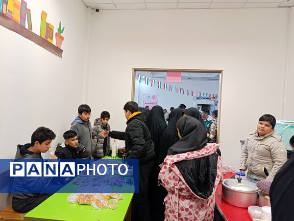 برپایی بازارچه کار و فناوری دبیرستان غیر دولتی شایستگان آشخانه 