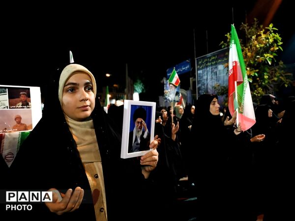 شبی دیگر از تجمعات شبانه با حضور پرشور مردم پلدختر