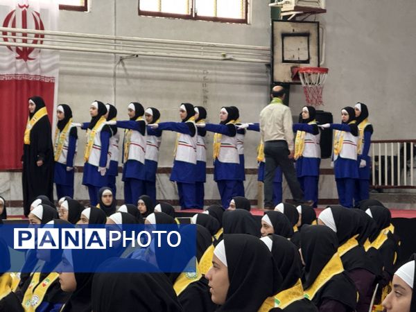 همایش هزار نفری یاوران انقلاب در مازندران