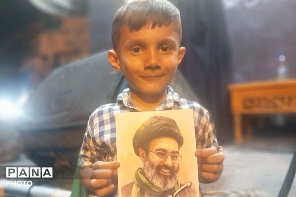 شور و حماسه مردمی در شهرستان شهید پرور قرچک در صدو ششمین شب از تجمعات مردمی 