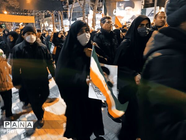 حضور ملت غیور بجنورد در شهرستان بجنورد  پی شهادت رهبر انقلاب 