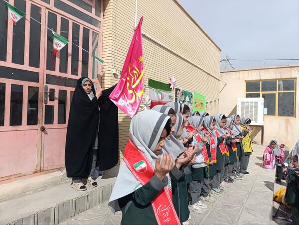 جشن نیمه شعبان در دبستان خدیجه کبری ابرکوه