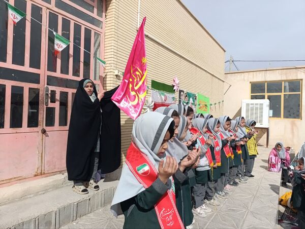 جشن نیمه شعبان در دبستان خدیجه کبری ابرکوه