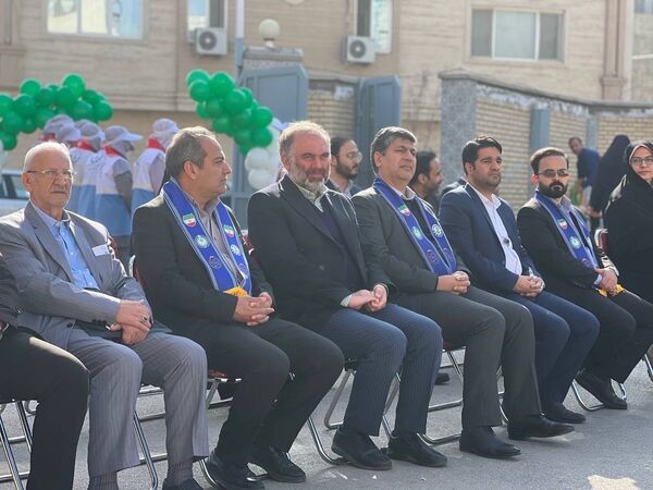 برگزاری برنامه نمادین استانی و مانور تشکیلاتی یاوران انقلاب در خراسان رضوی