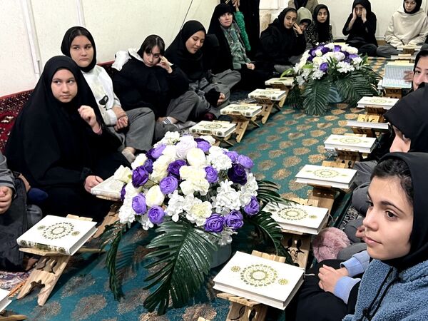  محفل انس با قرآن در ساوجبلاغ 