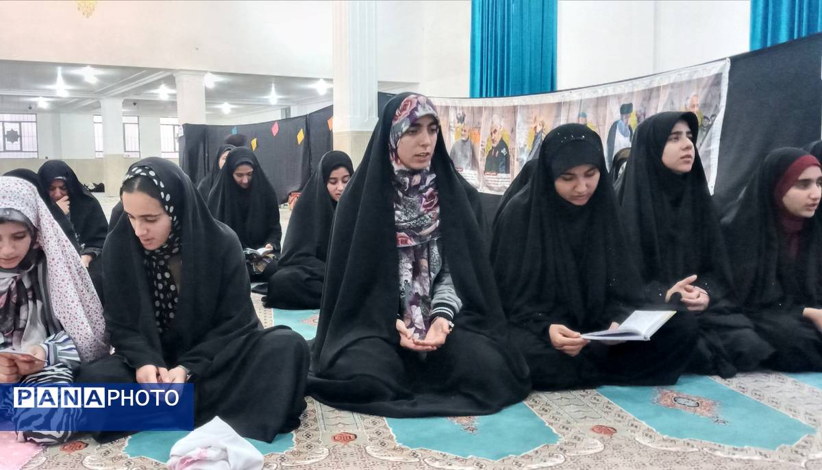 حضور چشمگیر نوجوانان هلیلانی در مراسم معنوی اعتکاف 