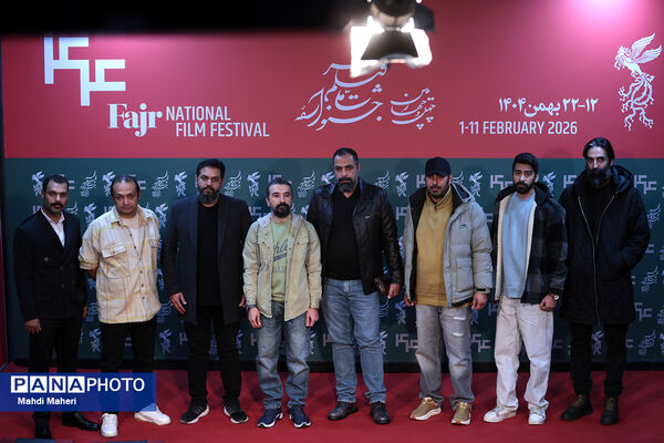 نشست نقد و بررسی فیلم «رقص باد» در چهل و چهارمین جشنواره ملی فیلم فجر