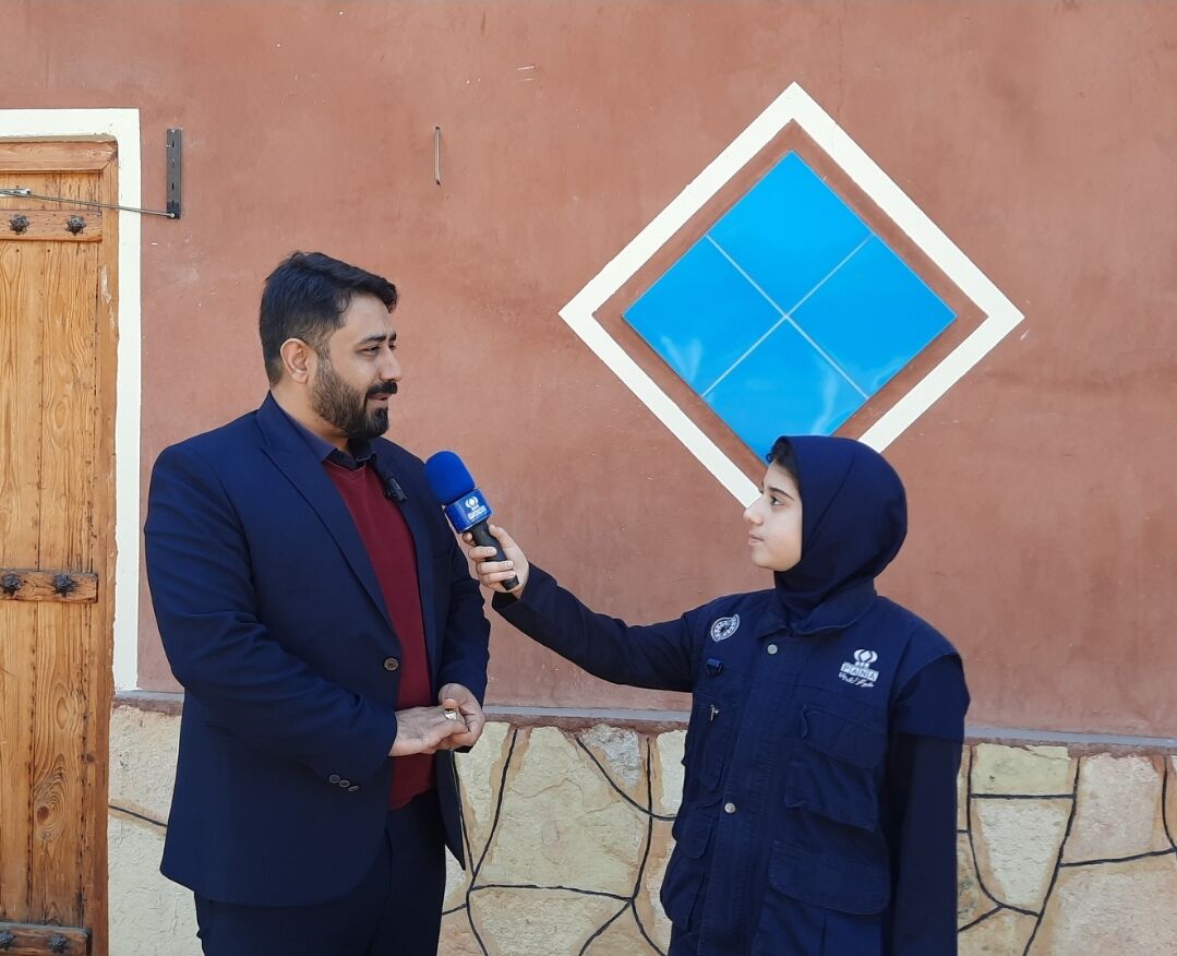 روز امور تربیتی، روز مربیانی است که با عشق، مسیر زندگی دانش آموزان را روشن می کنند