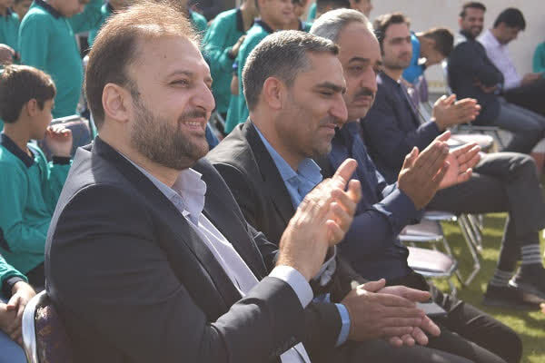 آیین زنگ «مهر و مقاومت» در مدارس شهرستان بهاباد