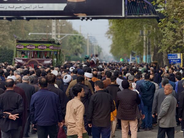  مراسم تشییع ۱۰ شهید گمنام در آمل