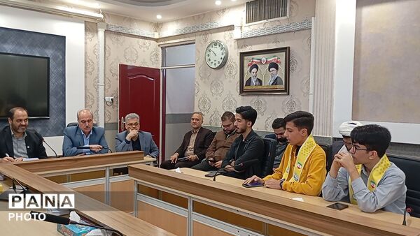 جلسه تشکلات دانش آموزی با نماینده مردم نیشابور در مجلس شورای اسلامی