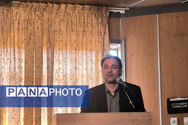 برگزاری جلسه شورای اداری در اداره ناحیه یک شهرری