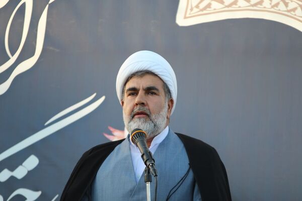 مثل نخل‌هایمان استوار ماندیم 