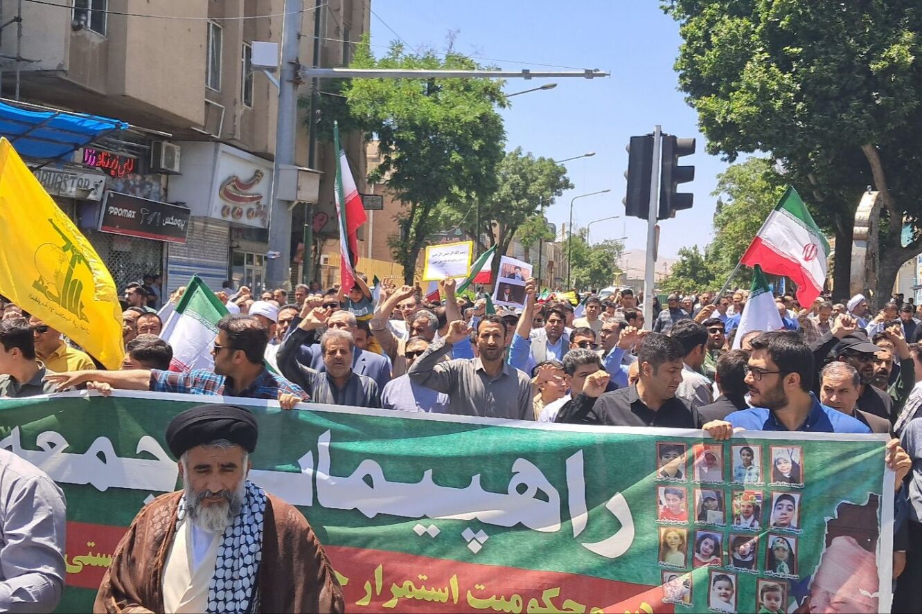 خروش مردم سنندج در راهپیمایی جمعه خشم و نصر
