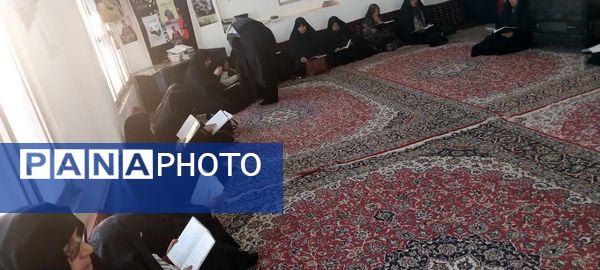 یادواره مرد میدان در پایگاه جوادالائمه بسیج خواهران فدافن