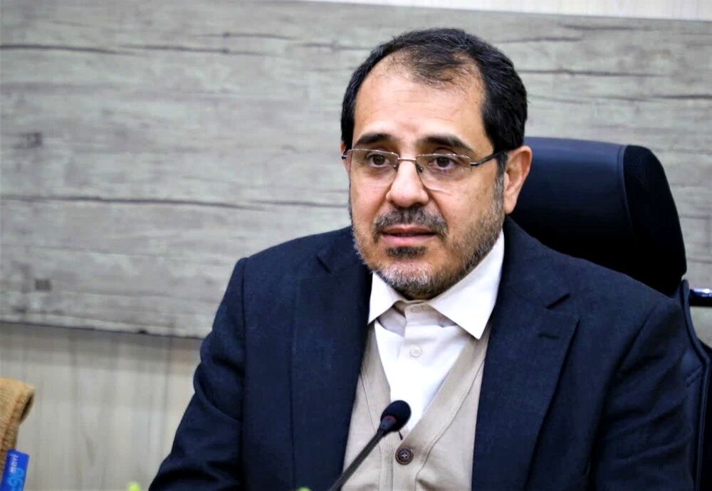 تجمعات مردمی فرصت مناسبی برای تجلیل از معلمان در هفته معلم است