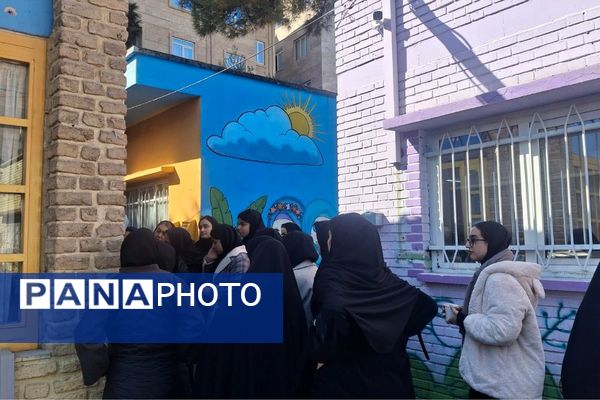 کارگاه استانی توانمندسازی مربیان پیش‌دبستانی و معلمان ابتدایی در دبستان دکتر محمدحسین کیهانی اسلامشهر