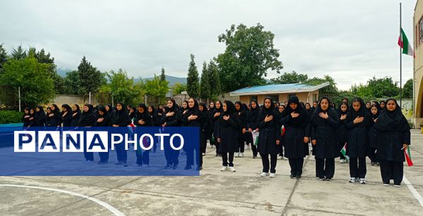 شروع سال تحصیلی جدید در دبیرستان یاران امام گلوگاه 