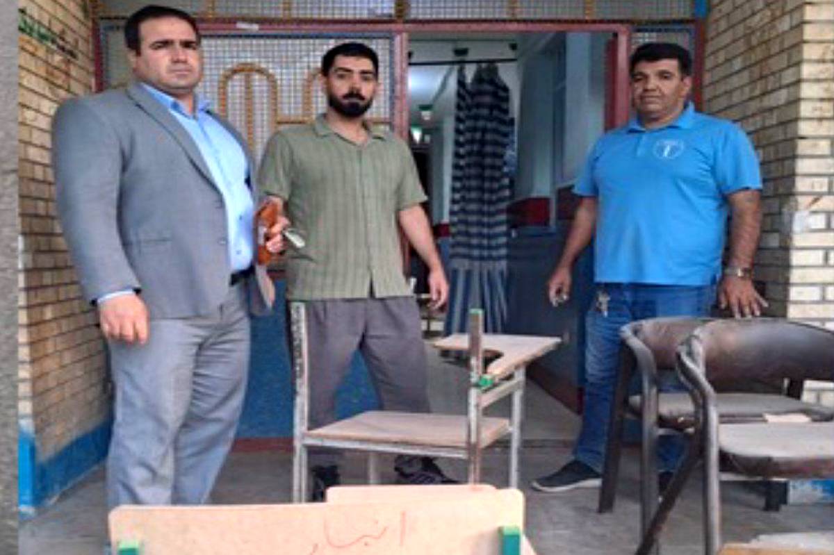 بازدید مدیر آموزش و پرورش نورآباد از مدرسه فاطمه زهرا و سالن جابر