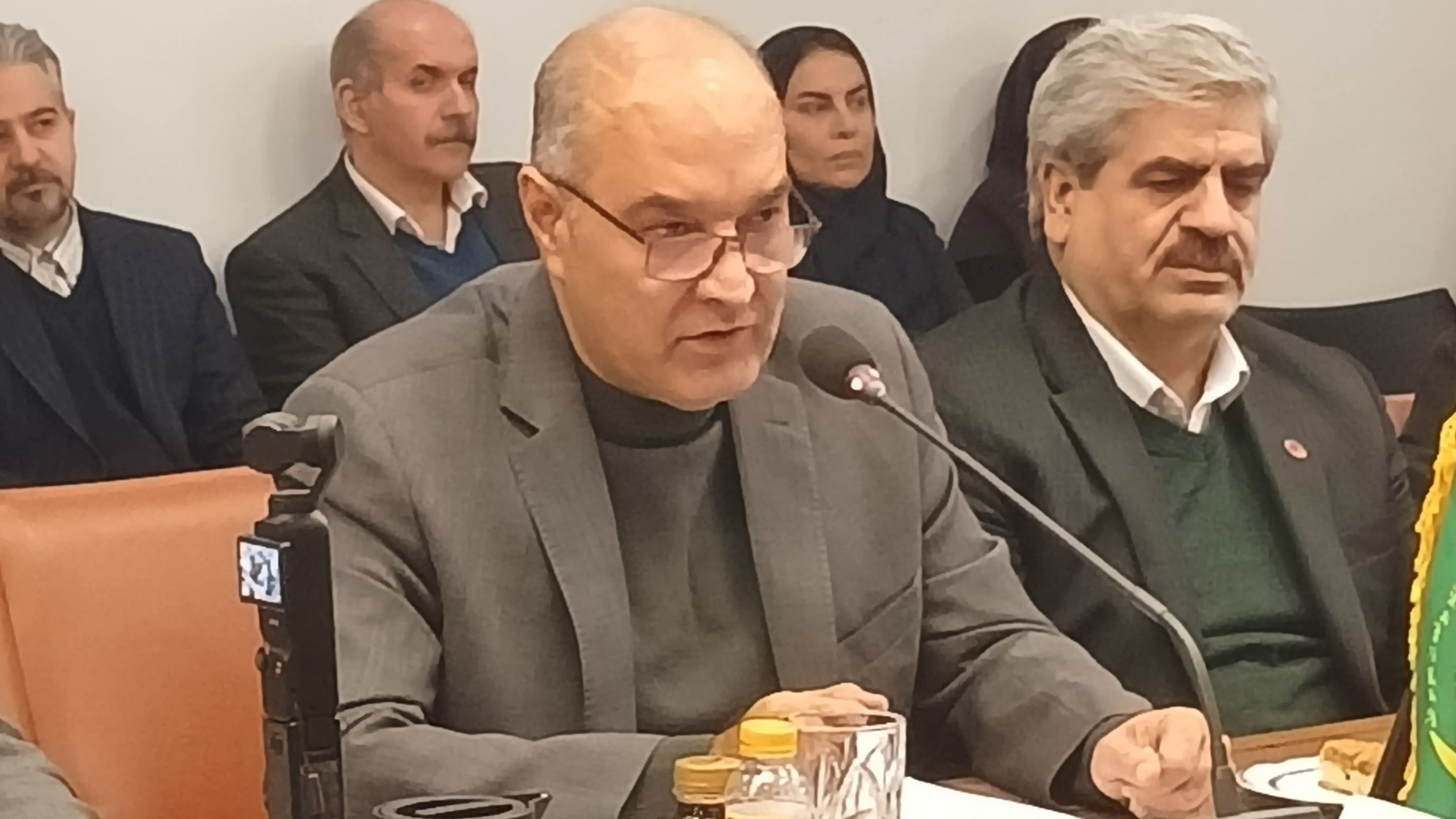  پژوهشگاه بیوتکنولوژی بنیان‌گذار «کنسرسیوم بذر هیبرید» برای منطقه است