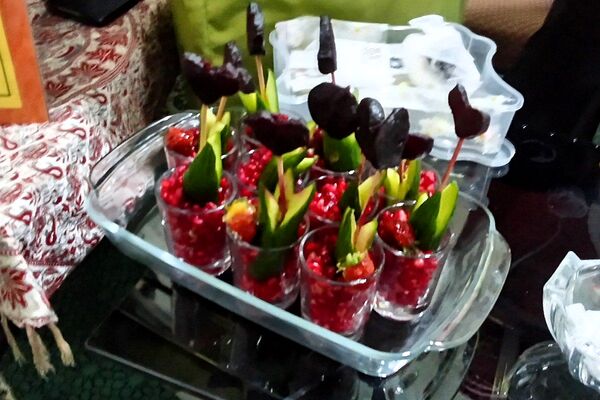 از سنت تا خلاقیت، برگزاری نمایشگاه صنایع دستی یلدا در دبیرستان توحید یک