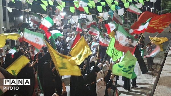 معمولان در شور انقلابی؛ مردم ولایتمدار بار دیگر حضوری پررنگ داشتند