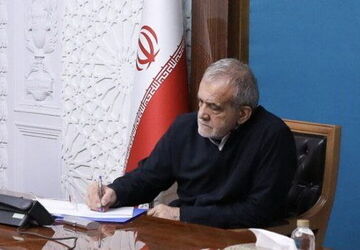 رئیس جمهور درگذشت مادر شهیدان رسولی کرهرودی را تسلیت گفت