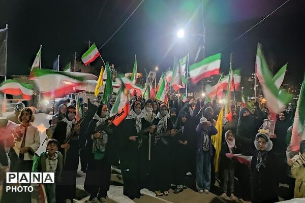 شیعه امام خود را تنها نمی گذارد 