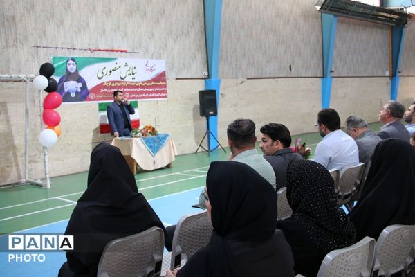 تجلیل از ملی‌پوش هندبال قرچک پس از بازگشت از مسابقات قهرمانی آسیا