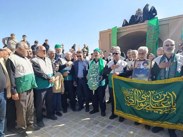 پیاده‌روی رضوی و رونمایی از کتاب «مشهدگ» در سالروز ورود امام رضا(ع) به خرانق اردکان