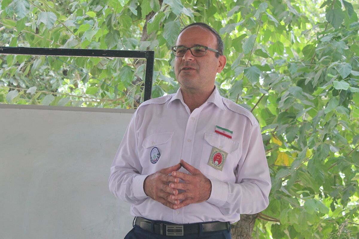 هدف سازمان دانش‌آموزی از برگزاری فعالیت‌های اردویی، تربیت و بهبود روابط اجتماعی دانش‌آموزان است