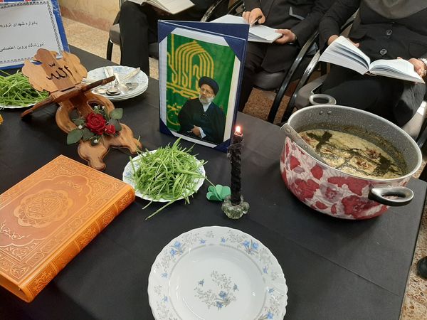 مراسم گرامیداشت شهدای خدمت در مدارس شهرستان فیروزکوه