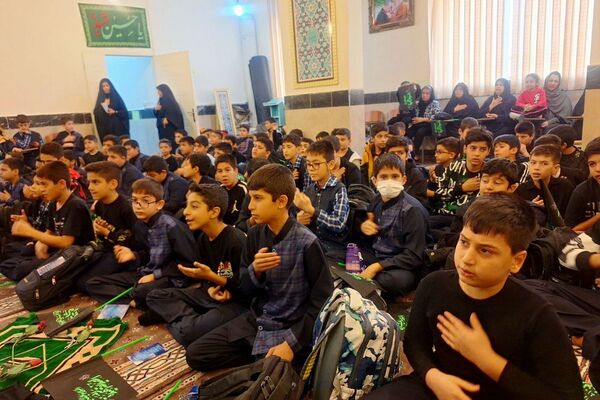مراسم عزاداری نوگلان فاطمی در دارالقرآن حجت الاسلام قرائتی