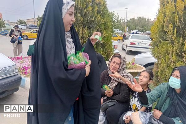 تکریم بانوان محجبه فیروزکوه؛ پاسداشت هویت دینی و حضور فعال اجتماعی