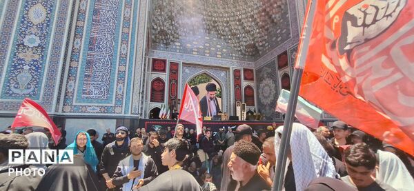 تشییع باشکوه رهبر انقلاب در مشهد 