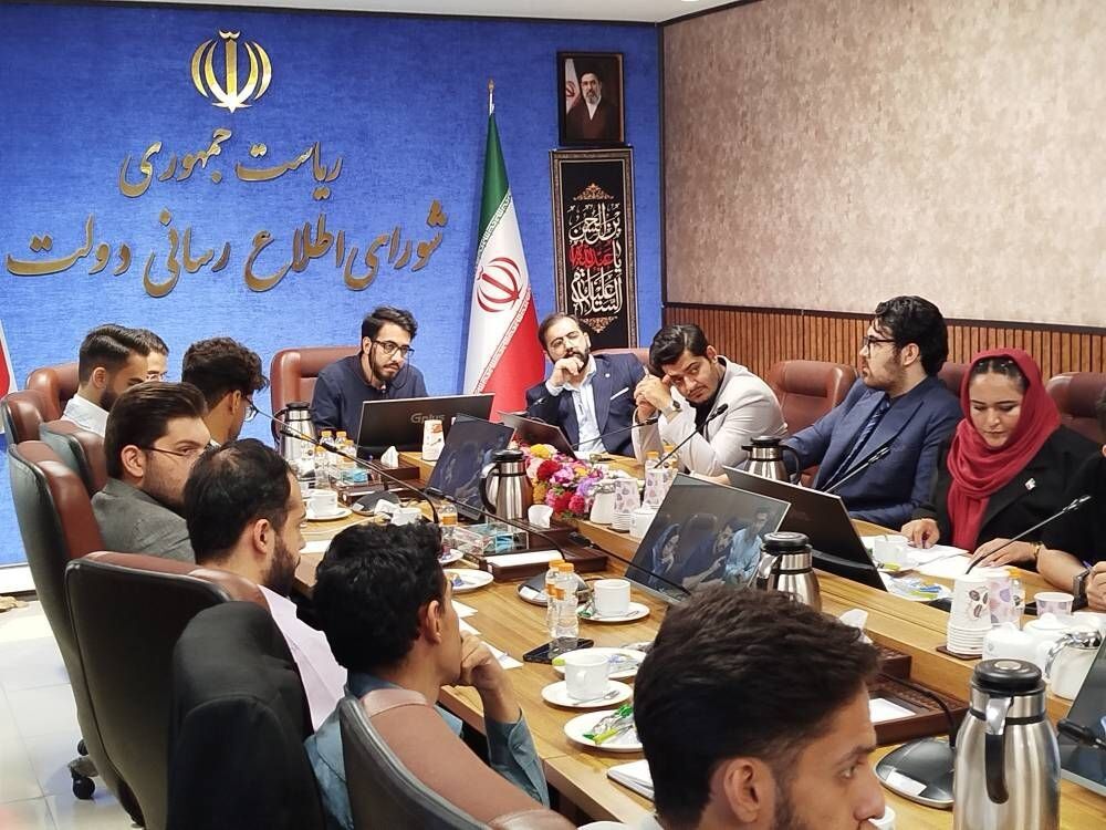 نسل زد پای بازنگری ساختار شورای مشاوران نشست