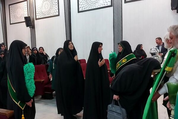 مراسم تجلیل از معاونین پرورشی، مربیان تربیتی و مشاورین مدارس منطقه کهریزک 