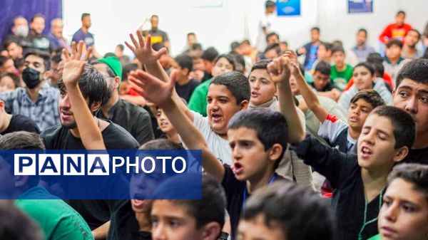 شور اعتکاف بزرگ دانش‌آموزی در فارس 