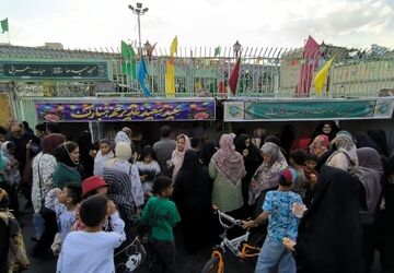 جشن باشکوه عید غدیر در اراک با شعار «ایران ذوالفقار علی» برگزار شد

