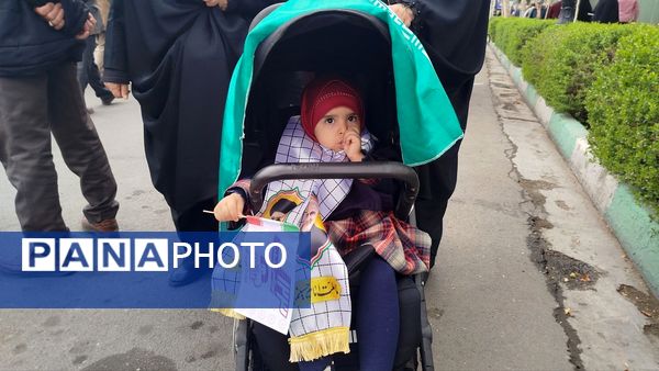 سنگ تمام مردم کرج در راهپیمایی روز قدس 