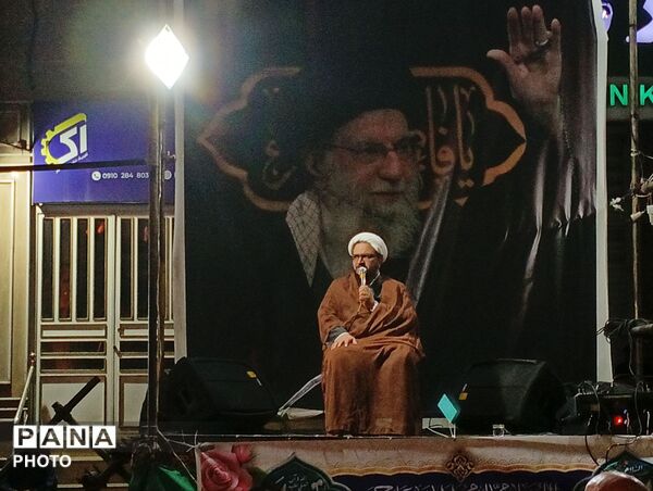 جشن میلاد پیامبر(ص) و امام جعفر صادق(ع) در کمال‌شهر کرج