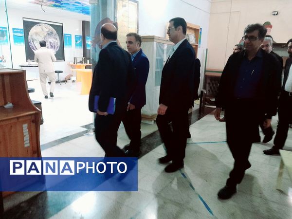  بازدید معاون وزیر و رئیس مرکز روابط‌ عمومی وزارت آموزش و پرورش از پژوهش‌سرای شهید خوشبخت بوشهر