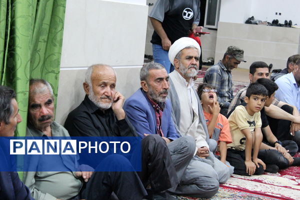 برگزاری مراسم گرامیداشت سالگرد ارتحال امام خمینی (ره) در شهر درق