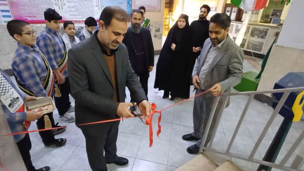 افتتاحیه نمایشگاه فرهنگی هنری هفته ماها