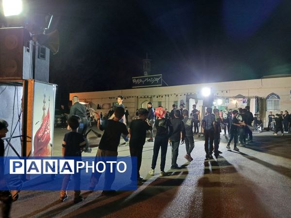 مراسم عزاداری شب عاشورا در پایگاه هوایی شهید دوران شیراز