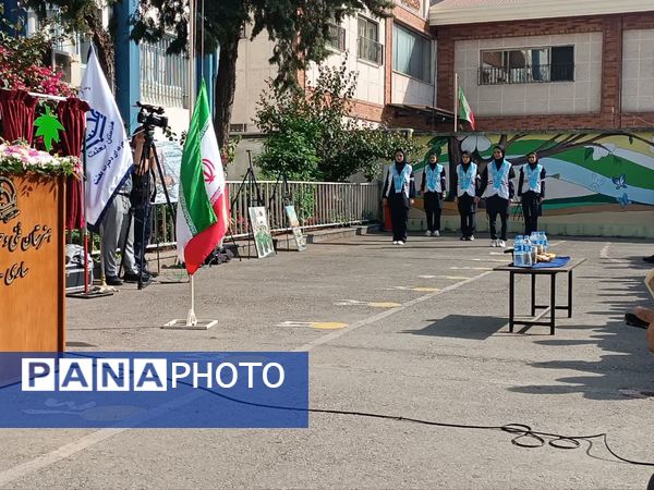 نواخته شدن زنگ سپاس معلم در ساری