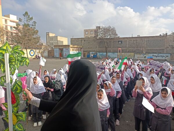 زنگ بصیرت در مدارس شهرستان ایلام