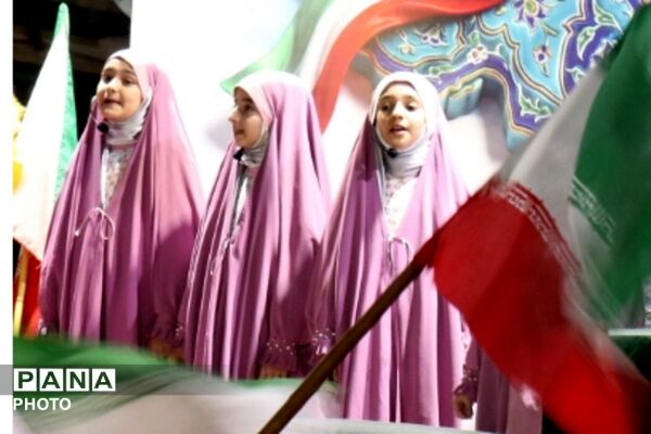  تقدیر از نخبگان آینده‌ساز اسلامشهر، در حاشیه تجمعات شبانه